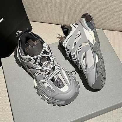 Wholesale Custom Logo LED Thick Sneakers New Heightened Fashion for Men and Women Casual Sports Walking Shoes